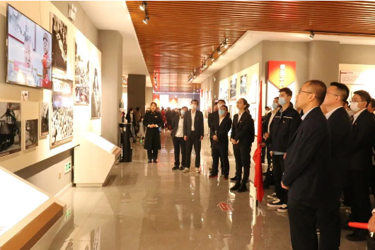 心有榜樣 行有力量|公司團委開展 “追尋榜樣足跡 傳承雷鋒精神”主題參觀活動