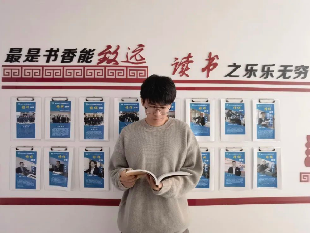 行綠山水 閱見初心|機(jī)關(guān)團(tuán)支部:激發(fā)干事創(chuàng)業(yè)熱情 凝聚持續(xù)奮進(jìn)力量